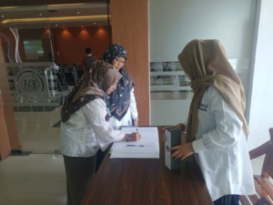 Pendampingan pengisian kertas kerja risk register Unit Kerja Fakultas Adab dan Bahasa UIN Raden Mas
