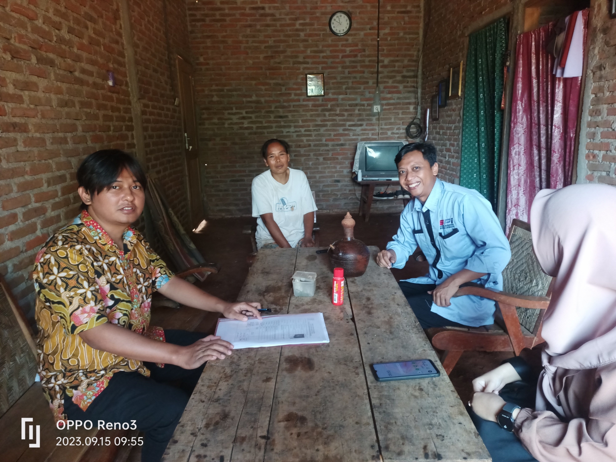 Satuan Pengawasan Internal UIN Raden Mas Said Surakarta Melakukan Survei dan Verifikasi Data untuk Calon Penerima Bantuan KIP Tahun 2023 di Kabupaten Ngawi, Jawa Timur.